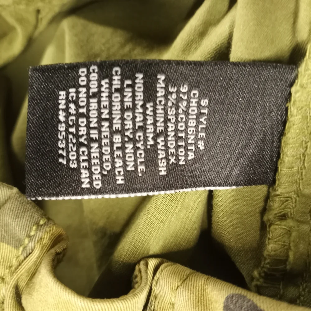 Sanctuary Standard Surplus Camo Utility Shorts Size 29 Green Military - Picture 11 of 16